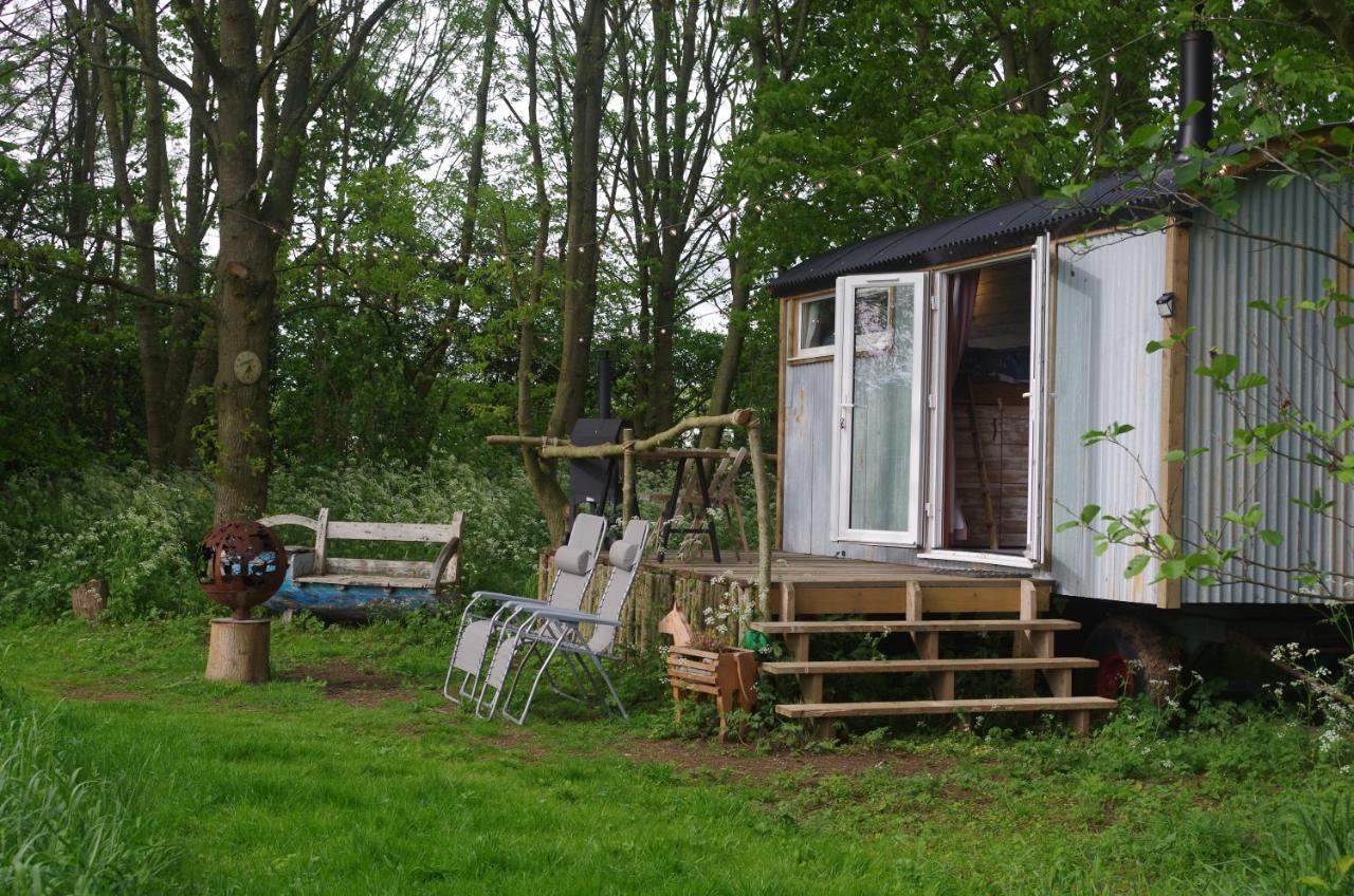 Cherry Tub In The Orchard. Cozy Getaway Stillington Экстерьер фото